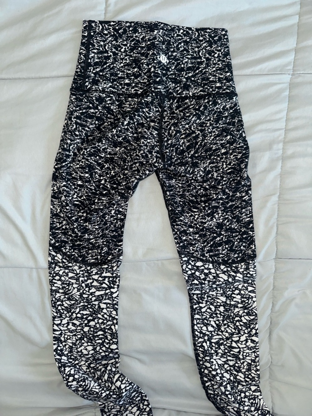 lululemon women’s leggings size 4